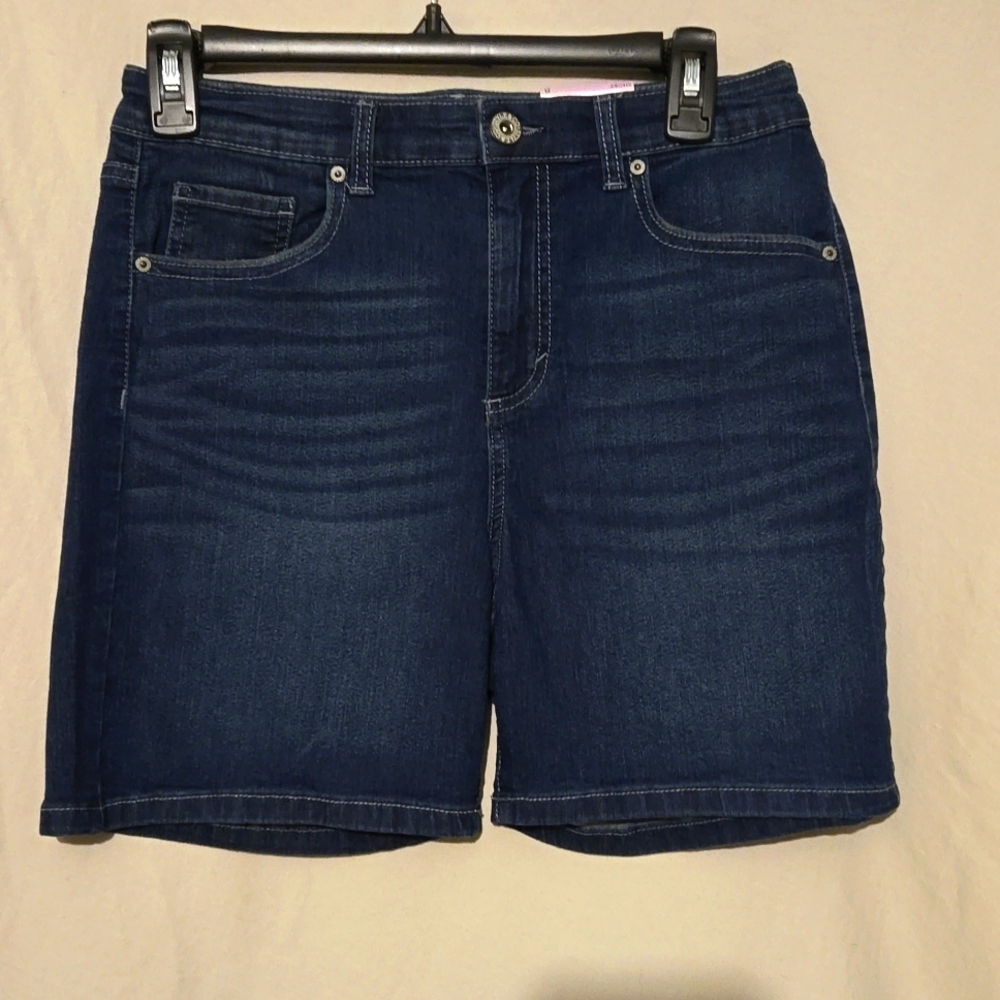 Deep blue denim shorts, NEW